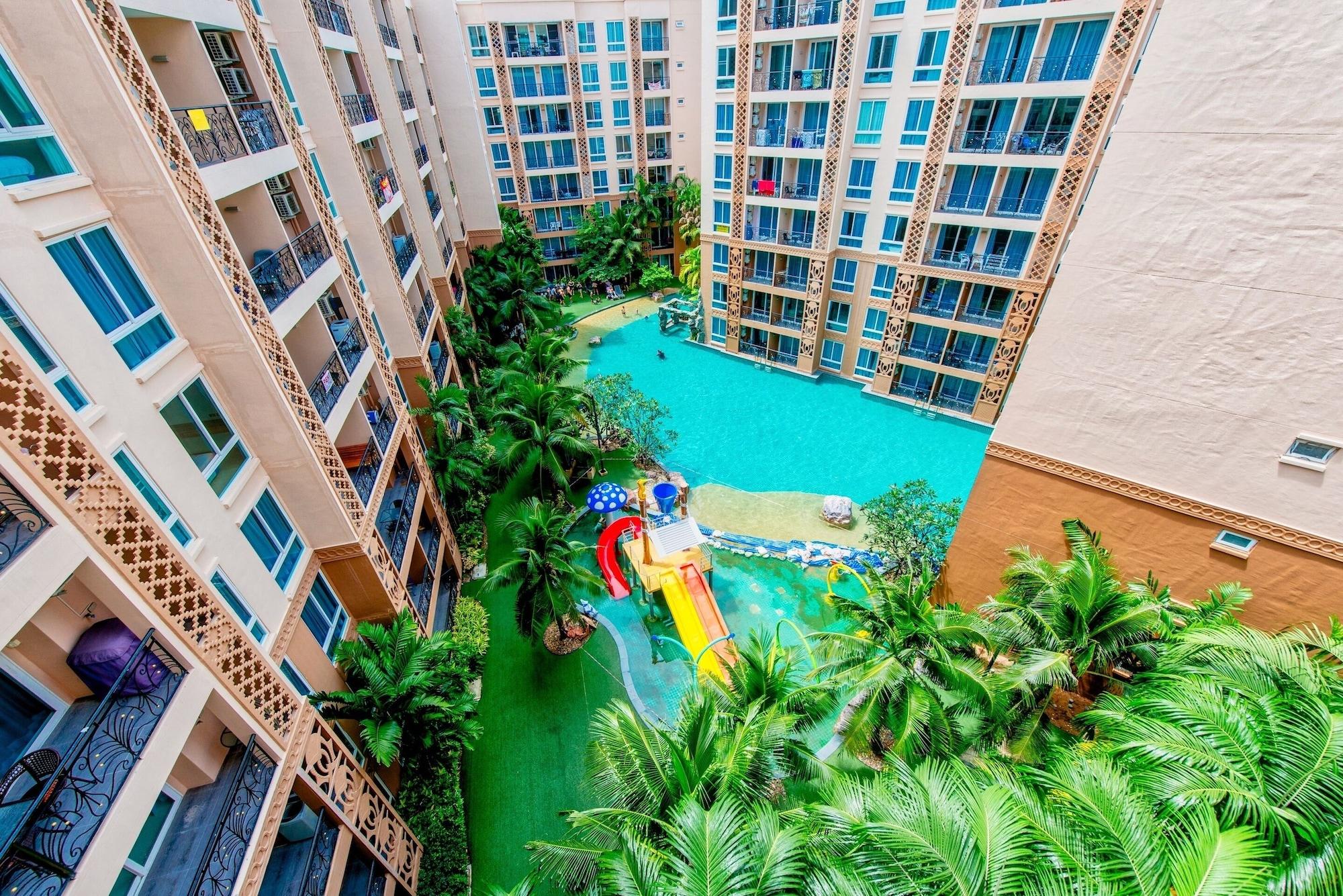 Atlantis Condo Resort Jomtien Beach Exterior photo