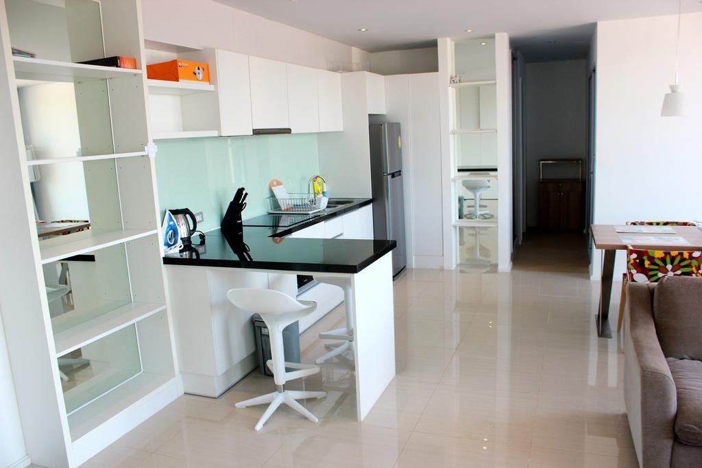 Atlantis Condo Resort Jomtien Beach Room photo