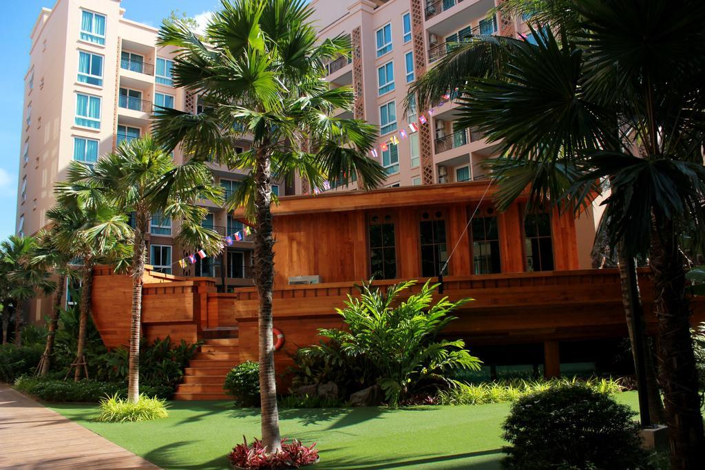 Atlantis Condo Resort Jomtien Beach Room photo