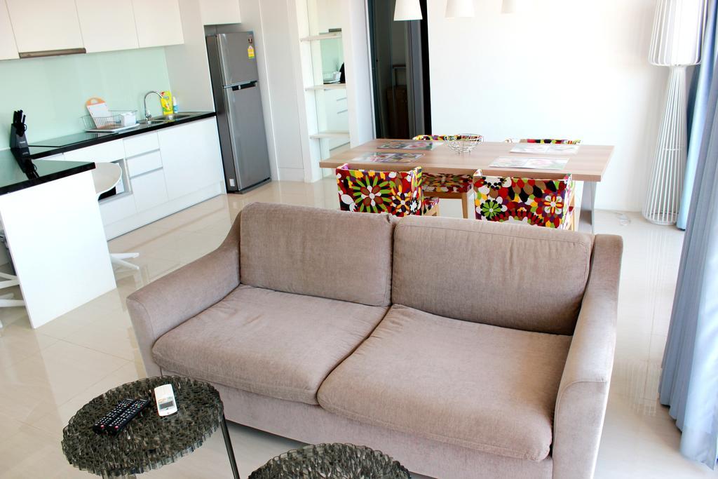 Atlantis Condo Resort Jomtien Beach Room photo